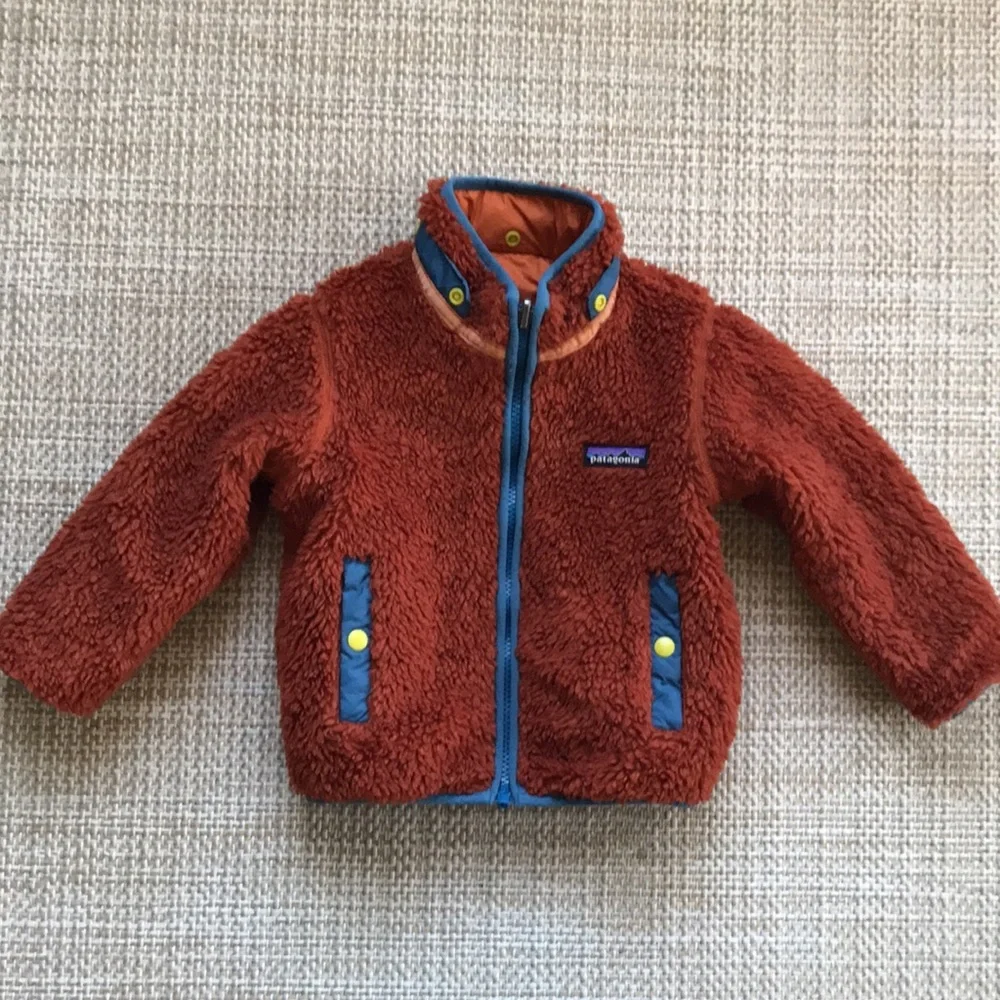 Patagonia Reversible Tribbles Jacket (size 2T) - Picture 3 of 6